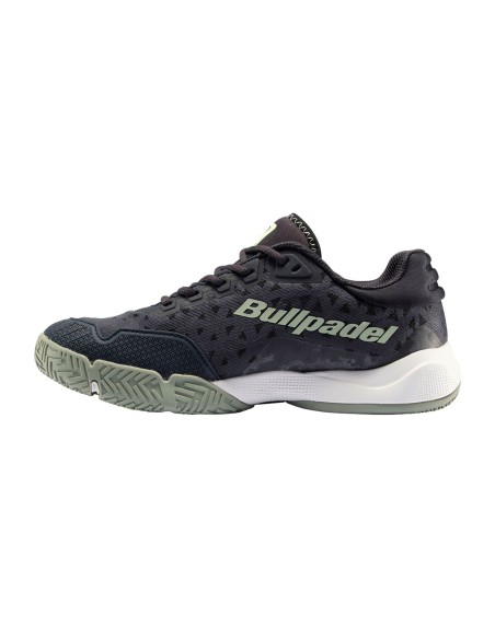 Zapatillas Bullpadel Flow 24v Negro/Eucali | Ofertas de pádel